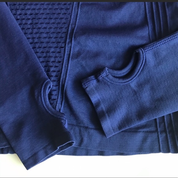 Fabletics Arta Seamless Long Sleeve Top - Picture 7 of 9